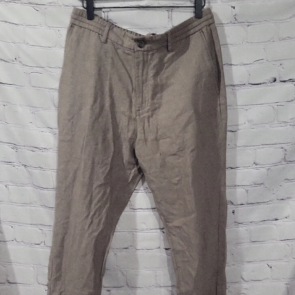 Men's Tan Pants 32x32. Banana Republic Linen Blend